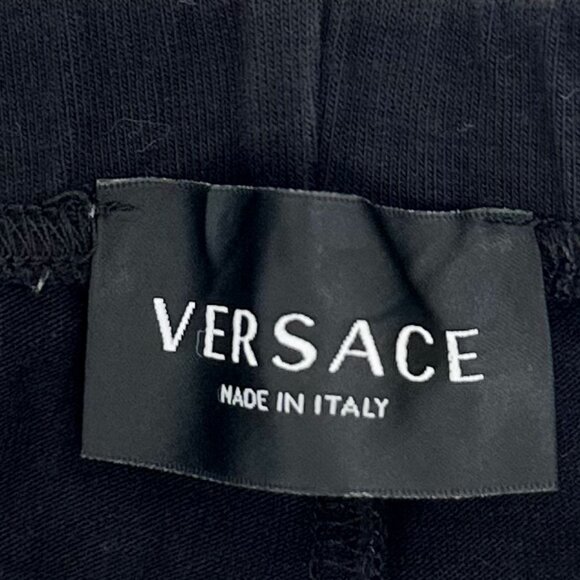 Versace girls’ black leggings featuring the iconic Greca pattern in soft pink - Picture 4 of 5